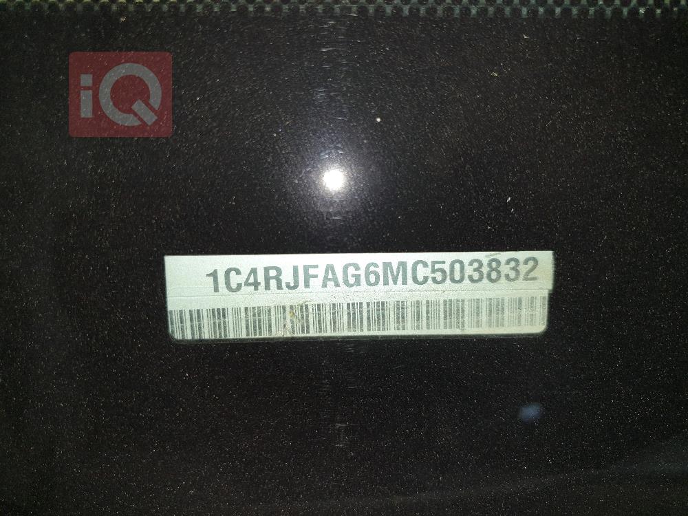 جیپ گراند شیرۆکی